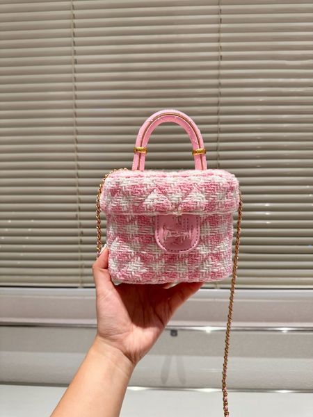 new square box makeup bag women hobo handbag fashion shopping satchels shoulder bags chain crossbody messenger bag flap luxury designer purs
new square box makeup bag women hobo handbag fashion shopping satchels shoulder bags chain crossbody messenger bag flap luxury designer purs