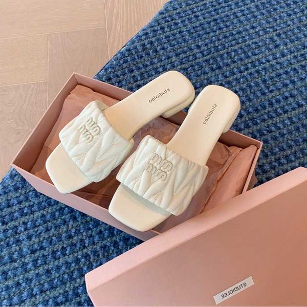 designer slippers miui slipper sheepskin slippers women flat bottom casual heel slippers women outdoor slides g54u
designer slippers miui slipper sheepskin slippers women flat bottom casual heel slippers women outdoor slides g54u