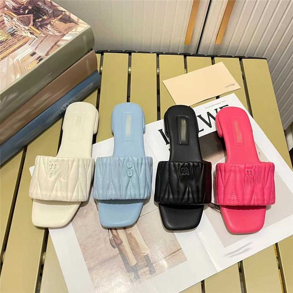 designer slippers miui slipper high flat bottom slippers women's outerwear embroidery letters heel sandals outdoor slides j0xm
designer slippers miui slipper high flat bottom slippers women's outerwear embroidery letters heel sandals outdoor slides j0xm