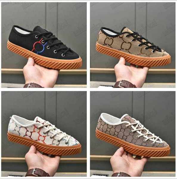 men's designer canvas shoes interlocking g embroidery sneaker 703032 green and red web stripe shoe italy luxurys low-lace-up maxi sneak, Black
men's designer canvas shoes interlocking g embroidery sneaker 703032 green and red web stripe shoe italy luxurys low-lace-up maxi sneak, Black