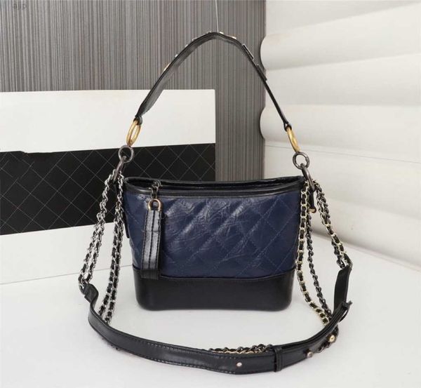 7a wanderer bag women's shoulder genuine leather diamond checker bucket double strap metal ccbag designer luxury id luxury_bag1588
7a wanderer bag women's shoulder genuine leather diamond checker bucket double strap metal ccbag designer luxury id luxury_bag1588