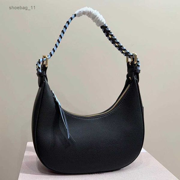 hobo bag designer bailey tote handbags woven moon bag fashion messenger handbags shoulder crossbody bags classic letter pattern totes leathe
hobo bag designer bailey tote handbags woven moon bag fashion messenger handbags shoulder crossbody bags classic letter pattern totes leathe