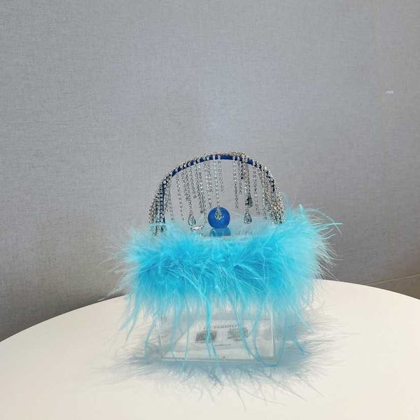women s 2023 new korean netizen little fresh acrylic rhinestone tassel fur box bag handbag 230830
women s 2023 new korean netizen little fresh acrylic rhinestone tassel fur box bag handbag 230830