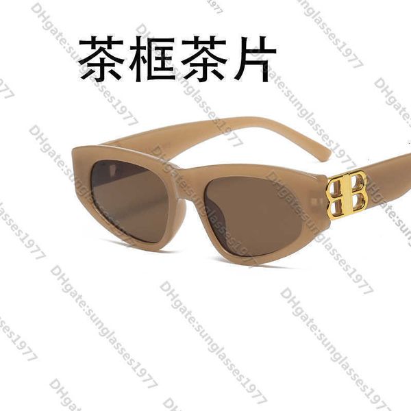 fashion sunglasses 2021 new cat's eye b sunglasses show personality trend glasses{category}, White;black
fashion sunglasses 2021 new cat's eye b sunglasses show personality trend glasses{category}, White;black