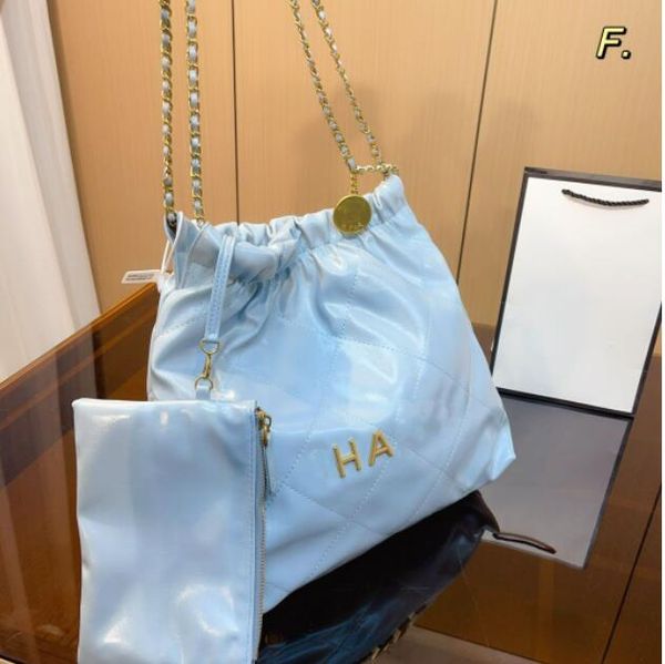 2023 new 5a women bags mini shopping bags designer handbag shoulder bag leather clutch bag lady crossbody purse the season is the most popul
2023 new 5a women bags mini shopping bags designer handbag shoulder bag leather clutch bag lady crossbody purse the season is the most popul