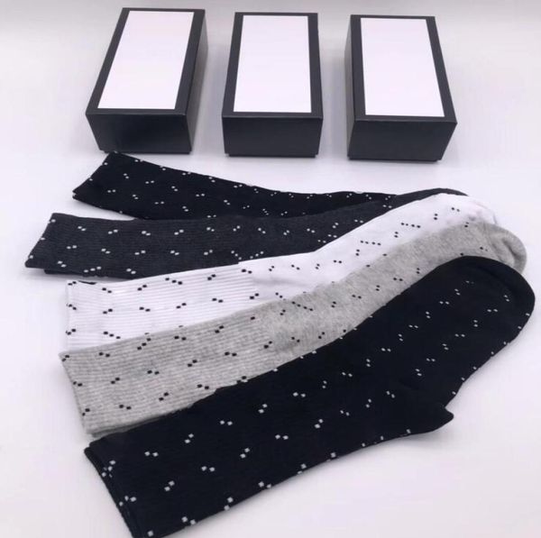 2021 new mens and womens sport long socks 100 cotton whole couple design socks 5 pcs with box stocking3175371, Black
2021 new mens and womens sport long socks 100 cotton whole couple design socks 5 pcs with box stocking3175371, Black