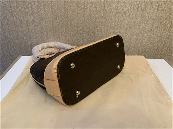 famous designers womens bag boston women messenger oblique span travel bag classic style fashion bags shoulder lady handbags with shoulder s
famous designers womens bag boston women messenger oblique span travel bag classic style fashion bags shoulder lady handbags with shoulder s