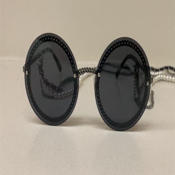 women sunglasses for womens sun glasses fashion style protects eyes uv400 lens with case261b, White;black
women sunglasses for womens sun glasses fashion style protects eyes uv400 lens with case261b, White;black