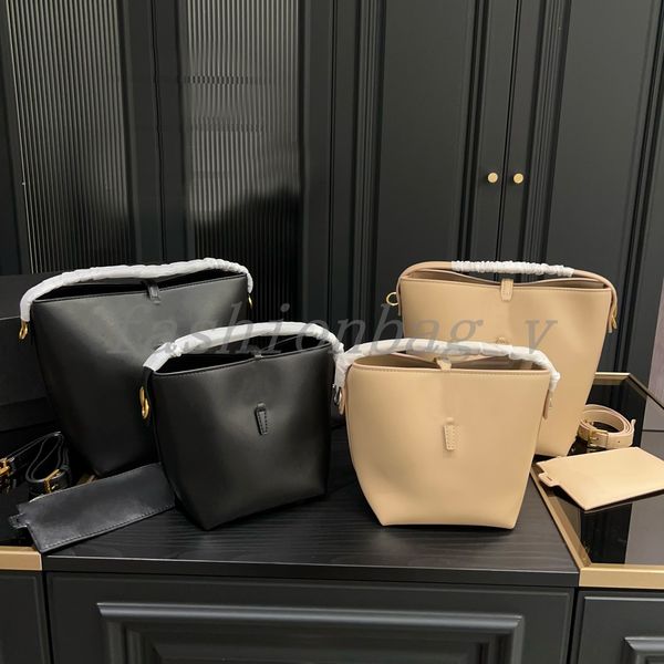 designer le5a7 hobo bucket bag women fashion handbag large capacity luxury tote bag soft smooth leather handbag women classic purse
designer le5a7 hobo bucket bag women fashion handbag large capacity luxury tote bag soft smooth leather handbag women classic purse