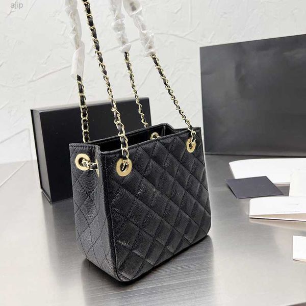 22p france womens mini quilted caviar leather bags calfskin genuine gold metal hardware matelasse chain shoulder purse luxury designer handb
22p france womens mini quilted caviar leather bags calfskin genuine gold metal hardware matelasse chain shoulder purse luxury designer handb