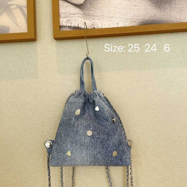 women s new korean gradual rivet chain bucket bag single shoulder underarm portable backpack 230830
women s new korean gradual rivet chain bucket bag single shoulder underarm portable backpack 230830