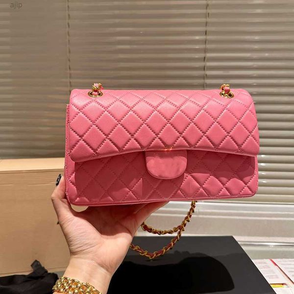 ladies 25cm classic double flap lambskin quilted bags gold metal hardware matelasse chain crossbody shoulder purse multi pochette luxury des
ladies 25cm classic double flap lambskin quilted bags gold metal hardware matelasse chain crossbody shoulder purse multi pochette luxury des