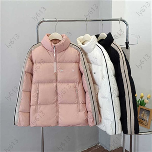 mens jacket designer down puffer jackets solid color splicing zipper dimensional arm stripe embroidered logo warm feather wear winter jacket, Black
mens jacket designer down puffer jackets solid color splicing zipper dimensional arm stripe embroidered logo warm feather wear winter jacket, Black