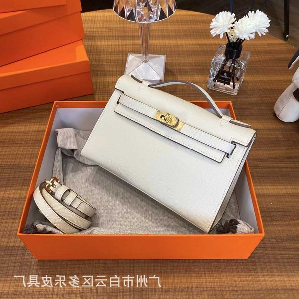 designer kelyes tote bag generation mini handbag with palm pattern genuine leather women's high-end single shoulder crossbody bag versa
designer kelyes tote bag generation mini handbag with palm pattern genuine leather women's high-end single shoulder crossbody bag versa