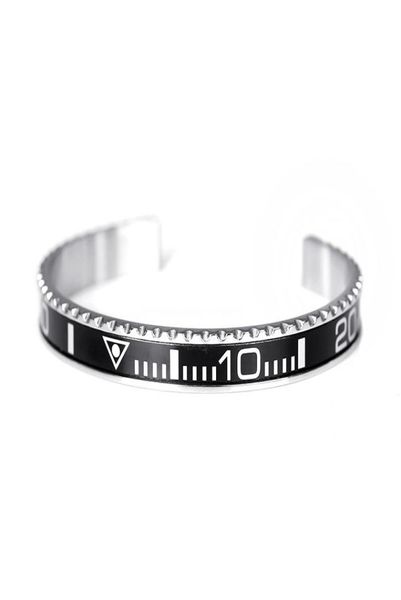 classic silver plated speedometer official dia men cuff bracelet bangles in 316l stainless steel speedometer bezel bracelet men je7794489, Golden;silver
classic silver plated speedometer official dia men cuff bracelet bangles in 316l stainless steel speedometer bezel bracelet men je7794489, Golden;silver