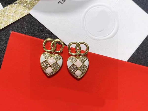 designer earrings for women charm jewelry diamond pattern heart shaped pendant ear pendants including box valentine's day gift, Golden
designer earrings for women charm jewelry diamond pattern heart shaped pendant ear pendants including box valentine's day gift, Golden
