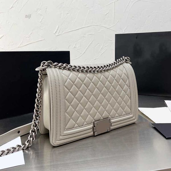 womens vintage classic goatskin aged silver metal bags quilted maxi boy girls fashion chain strap crossbody shoulder large capacity luxury d
womens vintage classic goatskin aged silver metal bags quilted maxi boy girls fashion chain strap crossbody shoulder large capacity luxury d