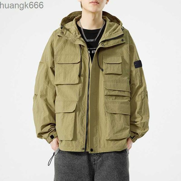 fashion storm coat 2023 autumn and winter mountaineering coat male spring and autumn sense outdoor sports storm coat spring tide brand stone, Black;brown
fashion storm coat 2023 autumn and winter mountaineering coat male spring and autumn sense outdoor sports storm coat spring tide brand stone, Black;brown