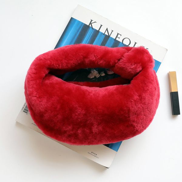 waist bags fashion knot bag sheepskin fur hand lady real lamb knotted winter fairy handbag wool s4398 230828
waist bags fashion knot bag sheepskin fur hand lady real lamb knotted winter fairy handbag wool s4398 230828
