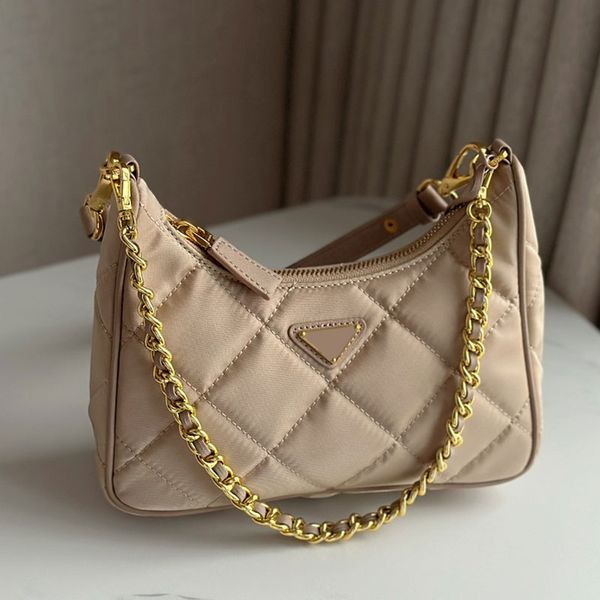 messenger bag letter handbags for women luxury shoulder bags detachable metal hardware chain cell phone pocket pack fashion underarm bags
messenger bag letter handbags for women luxury shoulder bags detachable metal hardware chain cell phone pocket pack fashion underarm bags