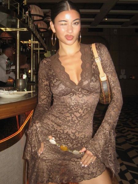 basic casual dresses julissa mo see through v neck longsleeve lace mini dres 2023 summer skinny hollow out club party clothes 230830, Black;gray
basic casual dresses julissa mo see through v neck longsleeve lace mini dres 2023 summer skinny hollow out club party clothes 230830, Black;gray