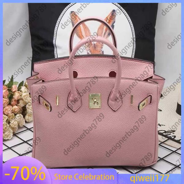 fashion purse women totes shoulder bags 40cm 35cm 30cm with stamped lock cowskin genuine leather handbag scarf horse bag
fashion purse women totes shoulder bags 40cm 35cm 30cm with stamped lock cowskin genuine leather handbag scarf horse bag