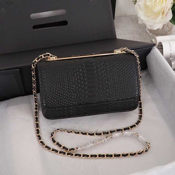 france womens wallet on chain calfskin trendy bags serpentine cowhide gold metal hardware card holder multi pocheete handbags crossbody shou
france womens wallet on chain calfskin trendy bags serpentine cowhide gold metal hardware card holder multi pocheete handbags crossbody shou