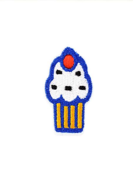 10 pcs little cake embroidered patches for clothing iron on transfer applique food patch for jeans diy sew on embroidery sticker1323959, Black
10 pcs little cake embroidered patches for clothing iron on transfer applique food patch for jeans diy sew on embroidery sticker1323959, Black