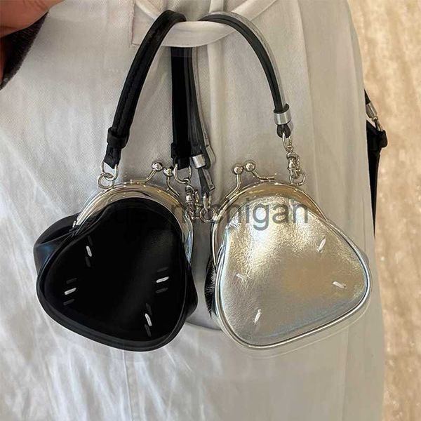 evening bags 2023 new women fashion mini chain messenger bags ladies versatile cloud design clip handbags cute leather coin purse for female
evening bags 2023 new women fashion mini chain messenger bags ladies versatile cloud design clip handbags cute leather coin purse for female