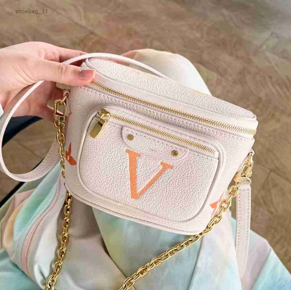 m82208 leather mini bumbag chest belt bag luxurys women gym tote handbags clutch crossbodys waist bag mens m82335 fanny pack designer envelo
m82208 leather mini bumbag chest belt bag luxurys women gym tote handbags clutch crossbodys waist bag mens m82335 fanny pack designer envelo