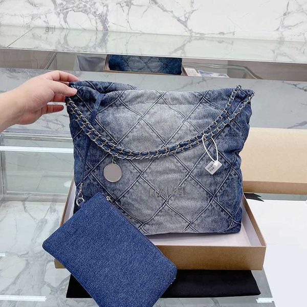 womens classic denim quilted 22 shopping bags aged silver metal hardware matelasse chain shoulder handbags large cpacity outdoor sacoche des
womens classic denim quilted 22 shopping bags aged silver metal hardware matelasse chain shoulder handbags large cpacity outdoor sacoche des