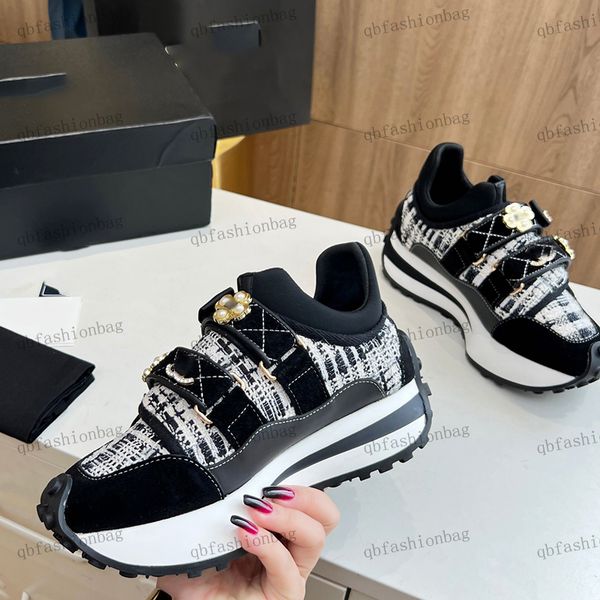 designer womens dress shoes classic plaid cowhide lace up flat casual shoes light walking shoes outdoor hiking skateboard hardware rhineston, Black
designer womens dress shoes classic plaid cowhide lace up flat casual shoes light walking shoes outdoor hiking skateboard hardware rhineston, Black