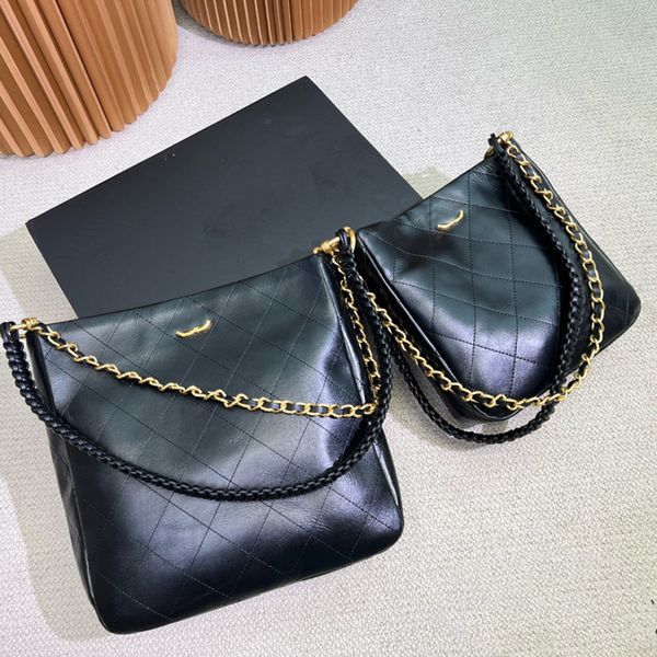 womens sheepskin bucket shoulder bag underarm bag diamond check hardware metal buckle luxury handbag matelasse chain diagonal shoulder bags
womens sheepskin bucket shoulder bag underarm bag diamond check hardware metal buckle luxury handbag matelasse chain diagonal shoulder bags