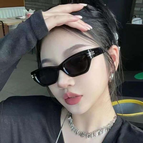 korean retro gm sunglass small frame cat eye female sunglasses street pgraphy ins high end, White;black
korean retro gm sunglass small frame cat eye female sunglasses street pgraphy ins high end, White;black