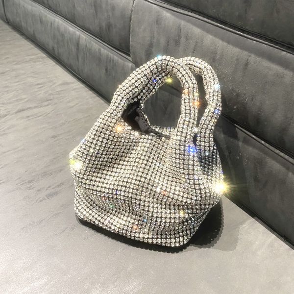 evening bags tote bags for women luxury stylish bling evening handbags for women crystal clutch designer beach bag 230829
evening bags tote bags for women luxury stylish bling evening handbags for women crystal clutch designer beach bag 230829