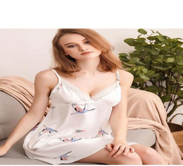 new good quality silk nightgowns female spaghetti strap short summer nightdress women crane print sleepwear nighties7297991, Black;red
new good quality silk nightgowns female spaghetti strap short summer nightdress women crane print sleepwear nighties7297991, Black;red