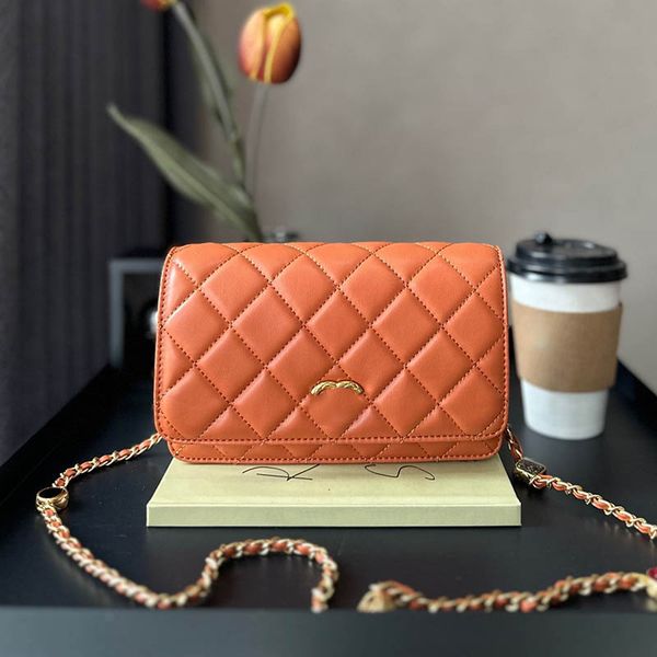 five color classic flap women mini shoulder bag leather quilted multi pocket evening clutch retro luxury handbag outdoor cross body coin pur
five color classic flap women mini shoulder bag leather quilted multi pocket evening clutch retro luxury handbag outdoor cross body coin pur