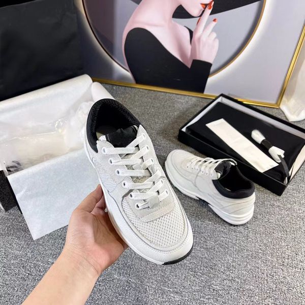 original quality casual sports shoes breathable mesh sneakers comfortable mens women trainer cow suede leather full packing soild couple sho, Black
original quality casual sports shoes breathable mesh sneakers comfortable mens women trainer cow suede leather full packing soild couple sho, Black