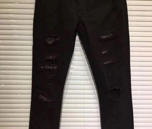 20ss style luxury cutting brand mens crystal design casual slim summer lightweight stretch skinny jeans straight biker skinny size7675739, Blue
20ss style luxury cutting brand mens crystal design casual slim summer lightweight stretch skinny jeans straight biker skinny size7675739, Blue