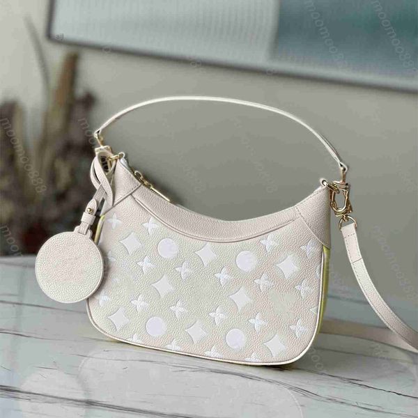 10a l bag black small bagatelle 22cm mirror womens moon embossed flower handbag envelope purse zipper real leather shoulder strap bags
10a l bag black small bagatelle 22cm mirror womens moon embossed flower handbag envelope purse zipper real leather shoulder strap bags