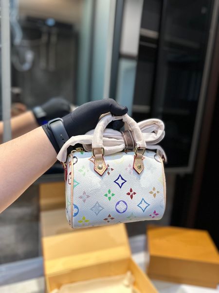 designer womens shoulder bag luxury nano speedy handbags letter leather mini tote embossed crossbody bags ladies fashion makeup purses clutc
designer womens shoulder bag luxury nano speedy handbags letter leather mini tote embossed crossbody bags ladies fashion makeup purses clutc