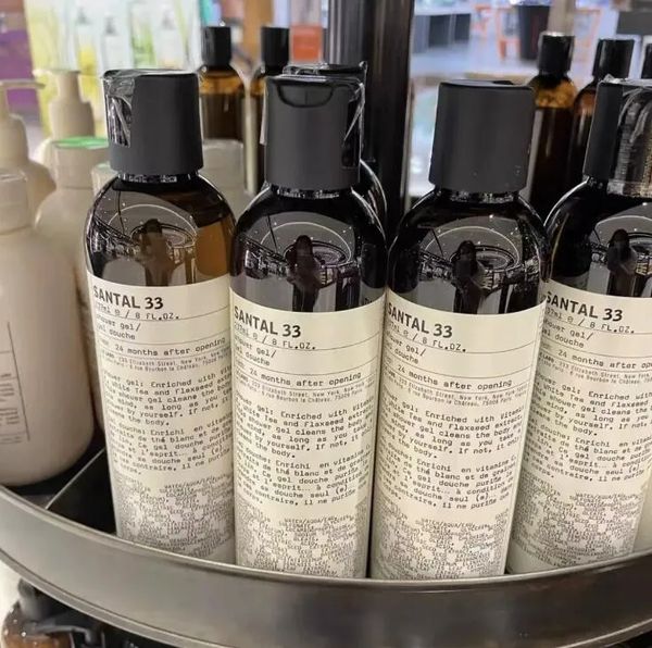 le labo shower gel 237ml santal 33 rose 31 another 13 lys 41 bath full body wash moisturizing cream lotion 8fl.oz fast delivery
le labo shower gel 237ml santal 33 rose 31 another 13 lys 41 bath full body wash moisturizing cream lotion 8fl.oz fast delivery