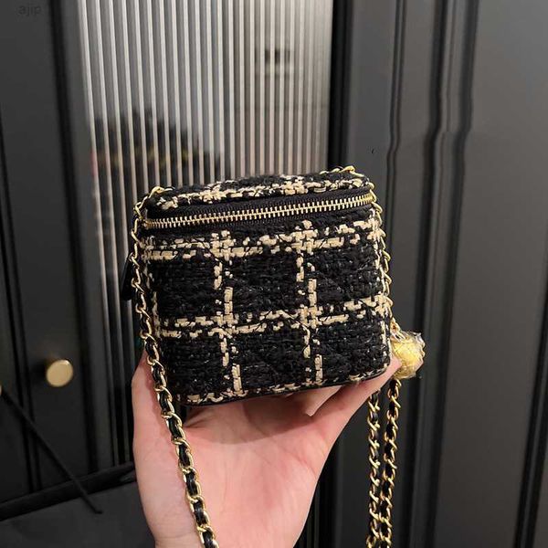 womens designer tweed colorful quilted vanity box bag cosmetic case with pearl crush ball gold chain crossbody shoulder luxury sacoche handb
womens designer tweed colorful quilted vanity box bag cosmetic case with pearl crush ball gold chain crossbody shoulder luxury sacoche handb