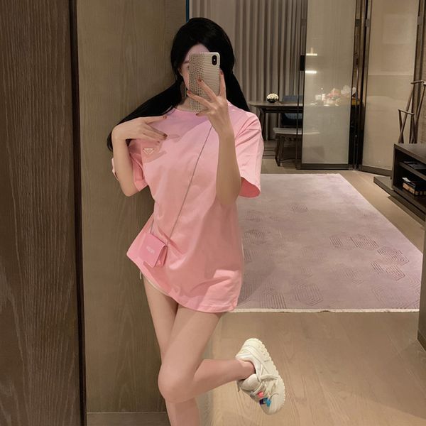 luxury designer t-shirts womens tees fashion women clothing casual outdoor streetwear high-quality short sleeve woman crew neck t-shirt give, White
luxury designer t-shirts womens tees fashion women clothing casual outdoor streetwear high-quality short sleeve woman crew neck t-shirt give, White