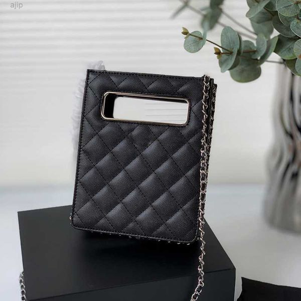 womens classic caviar leather quilted evening bags calfskin silver metal hardware matelasse chain crossbody shoulder designer party 22ss f/w
womens classic caviar leather quilted evening bags calfskin silver metal hardware matelasse chain crossbody shoulder designer party 22ss f/w