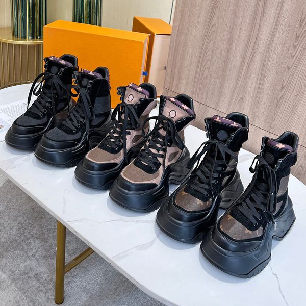 archlight 2 0 platform ankle boot 1abi13 black suede calf leather oversized rubber outsole womens designer boots sporty appearance lace up b
archlight 2 0 platform ankle boot 1abi13 black suede calf leather oversized rubber outsole womens designer boots sporty appearance lace up b