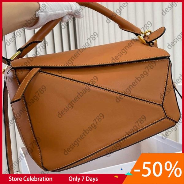designer handbag shoulder bags lowe brand spliced handheld leather wallet large capacity commuter underarm crossbody bag for women
designer handbag shoulder bags lowe brand spliced handheld leather wallet large capacity commuter underarm crossbody bag for women