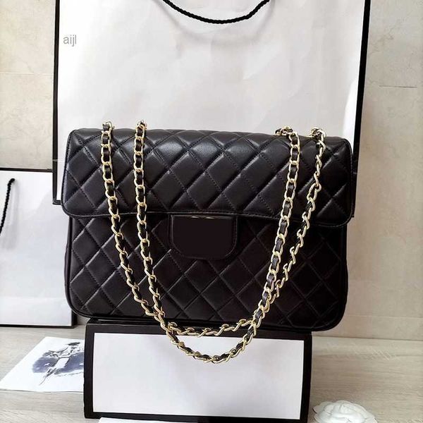 womens vintage jumbo single flap quilted black bags large capacity classic gold metal hardware matelasse chain crossbody designer handbags 3
womens vintage jumbo single flap quilted black bags large capacity classic gold metal hardware matelasse chain crossbody designer handbags 3