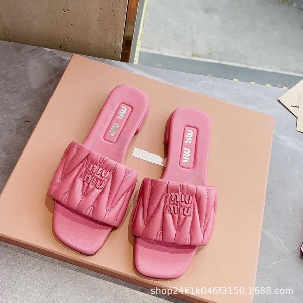 designer slippers miui slipper high leather flat bottomed slippers women beach flip flops toe sandals outdoor slides o478
designer slippers miui slipper high leather flat bottomed slippers women beach flip flops toe sandals outdoor slides o478