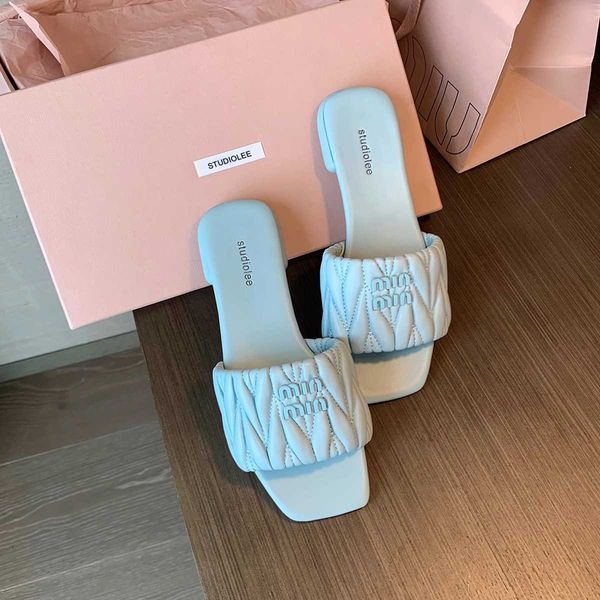 designer slippers miui slipper fashion fashion anti slip flat bottom slippers women outdoor slides zv91
designer slippers miui slipper fashion fashion anti slip flat bottom slippers women outdoor slides zv91